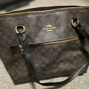 Authentic coach tote